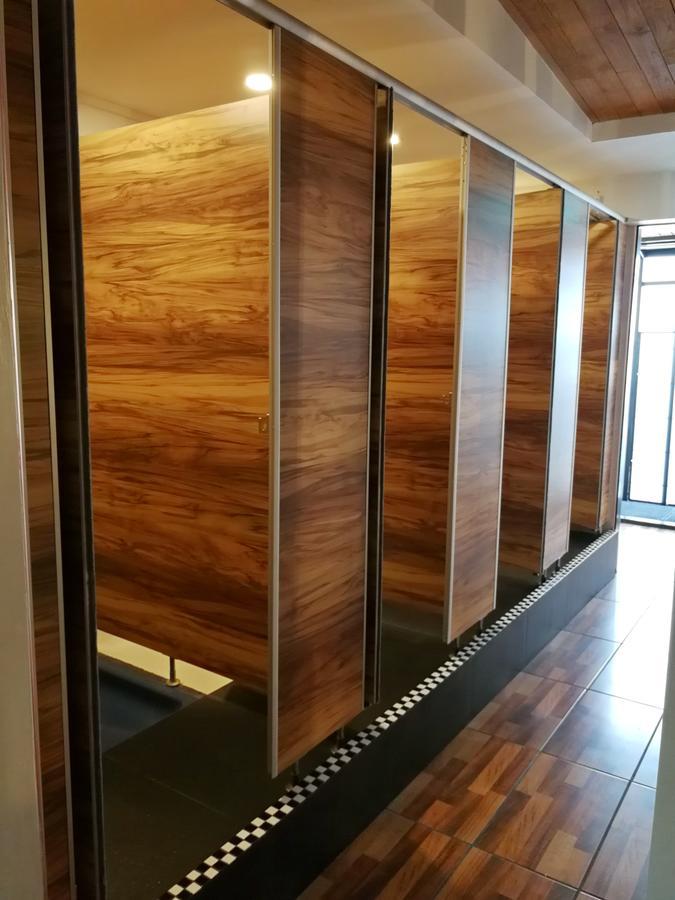Хостел Bed In Town Чиангмай Экстерьер фото